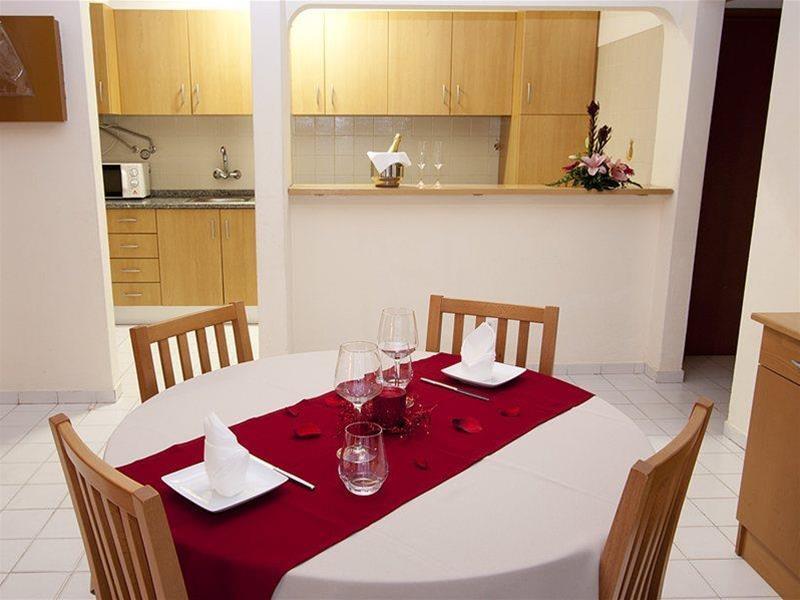 Alvor Clube Brisamar Aparthotel ภายนอก รูปภาพ